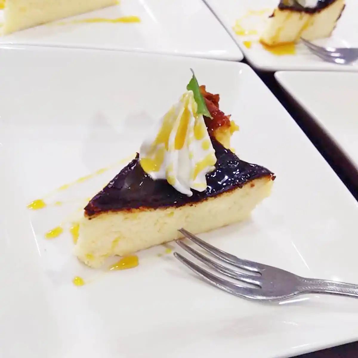 個室処 稲田屋はなれ 八重洲店、『バスクチーズケーキ』2024 イメージ