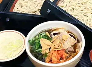 蕎麦処いなたや武蔵小金井店 5月 季節の蕎麦「ほうぼう天ぷら蕎麦」「豚バラキムチつけそば」ご用意しました！