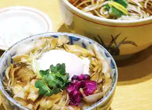 稲田屋 大手町店「とっトン豚すき煮丼」が日替りで登場♪