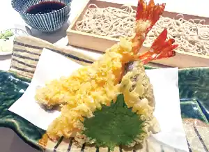 蕎麦割烹 稲田、新年特別メニュー「大海老天ぷらせいろ/そば」