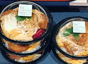 蕎麦と酒蔵 稲田屋 霞が関コモンゲート店 テイクアウトカツ丼
